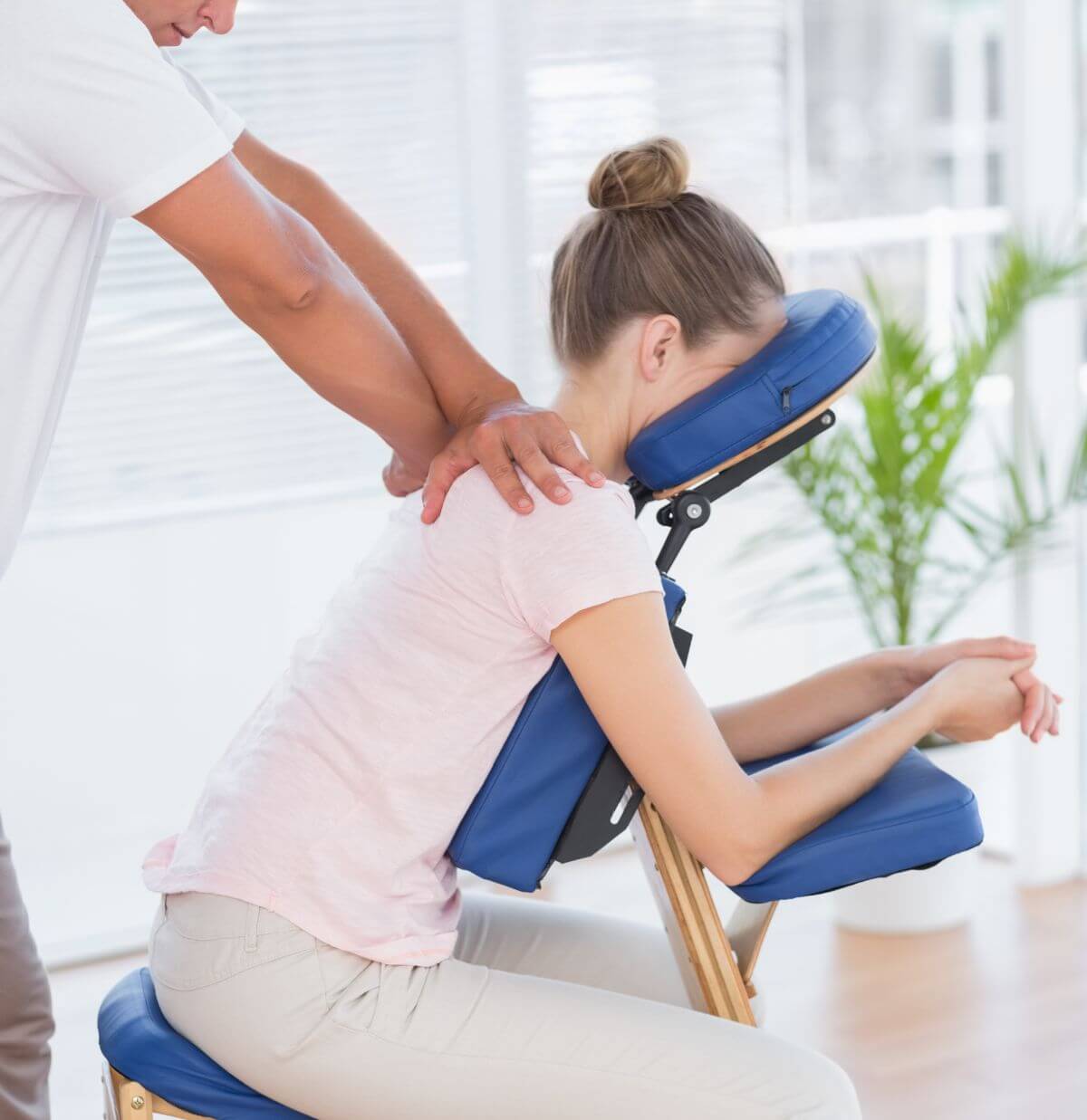 Benefits of Chair Massage | Team Building San Diego