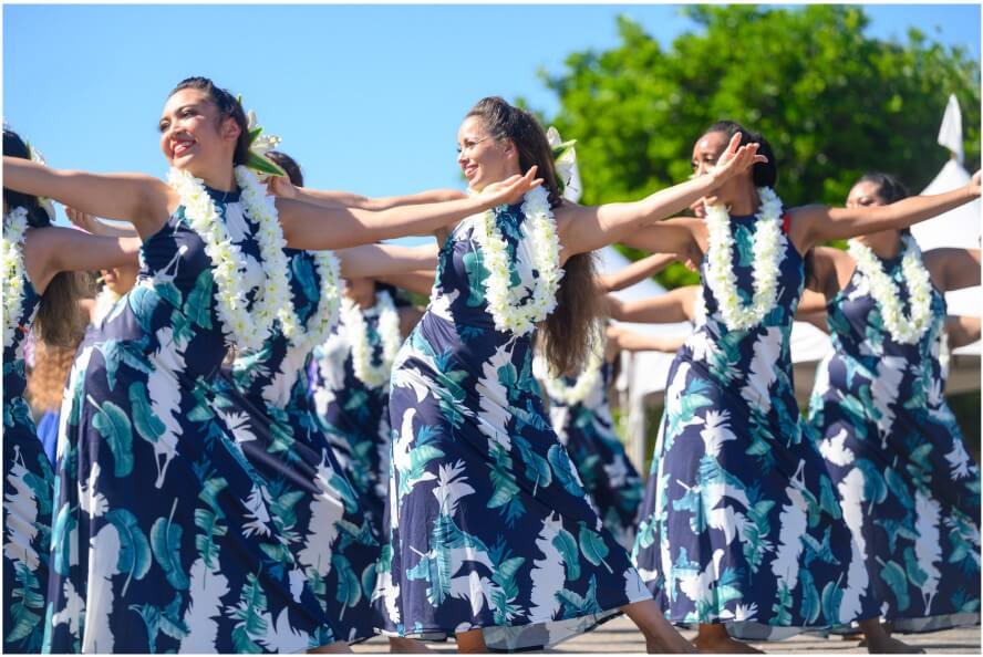 hula-1 Hula Dancers